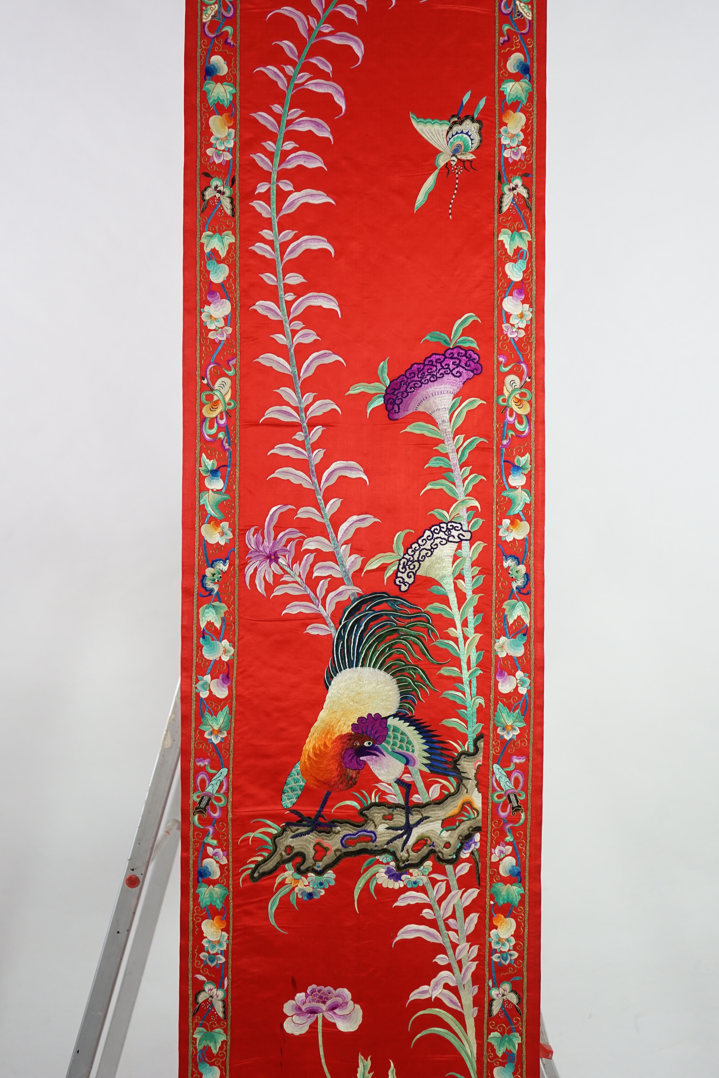 A Chinese embroidered silk wall hanging, early 20th century